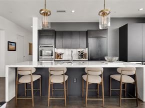 2200  Victory Avenue  2504, Dallas Texas 75219