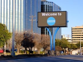 4037  Azure Lane , Addison Texas 75001