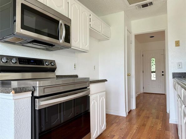 1722  Clydesdale Drive , Lewisville Texas 75067