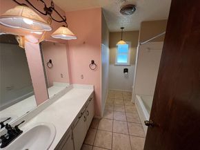 1303  Paisley Drive , Arlington Texas 76015