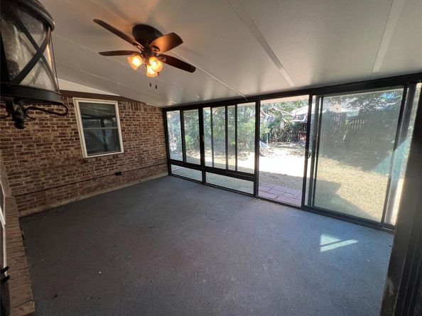 1303  Paisley Drive , Arlington Texas 76015