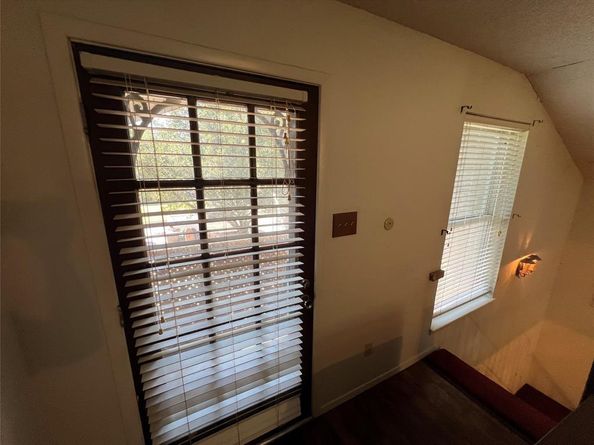 1303  Paisley Drive , Arlington Texas 76015