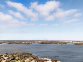 2107  Emerald Lake Drive , Arlington Texas 76013