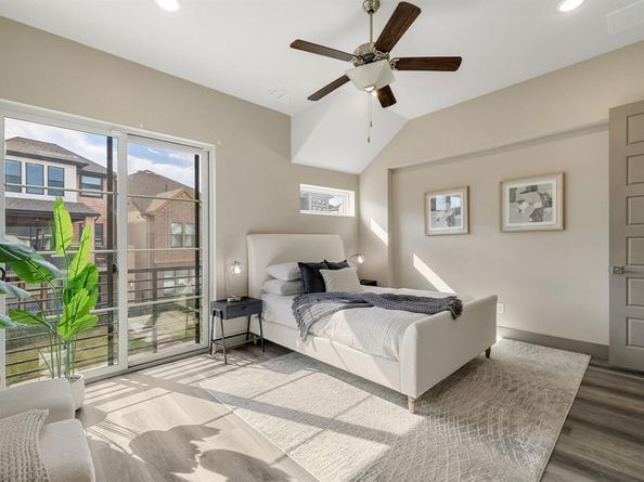8257  Nunley Lane , Dallas Texas 75231