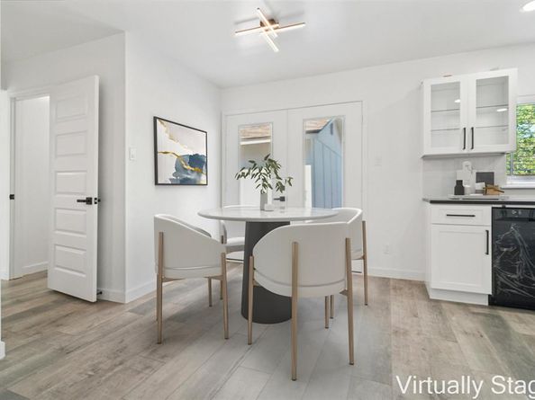 1739  Hartford Drive , Carrollton Texas 75007