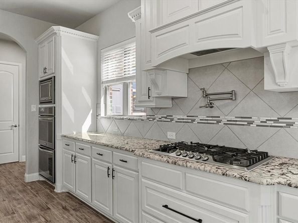 772  Kensington  , McLendon Chisholm Texas 75032