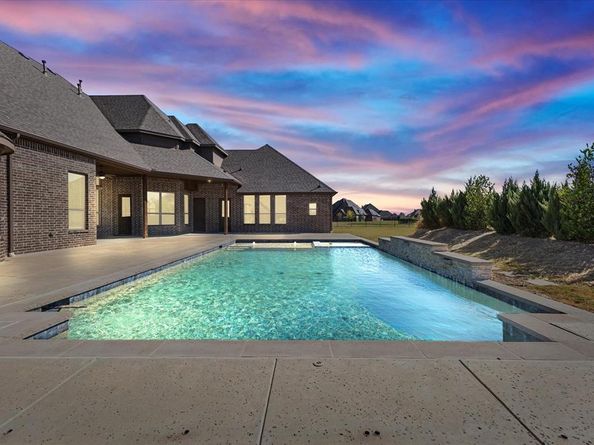 772  Kensington  , McLendon Chisholm Texas 75032