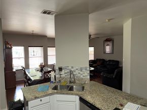 111 N Willomet Avenue , Dallas Texas 75208