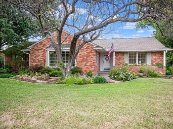 3843  Martha Lane 