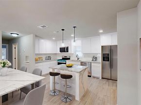 1820  Oak Tree Lane , Arlington Texas 76013