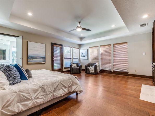 6523  Brook Lake Drive , Dallas Texas 75248