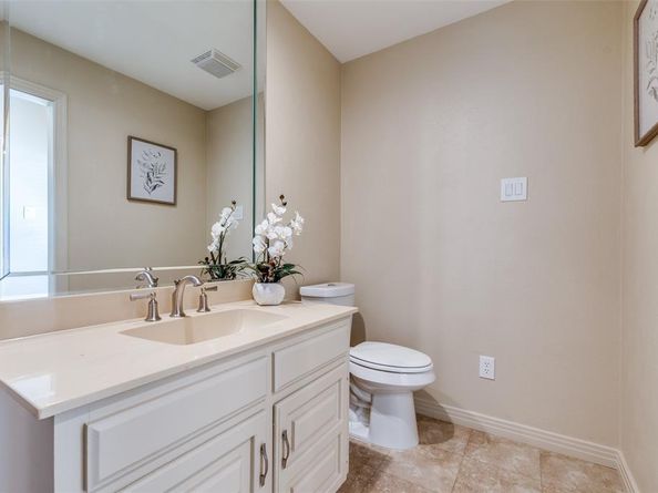 6523  Brook Lake Drive , Dallas Texas 75248