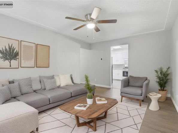 3409  Gay Street , Fort Worth Texas 76111