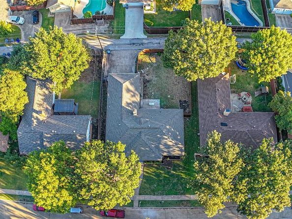 7837  Alto Caro Drive , Dallas Texas 75248