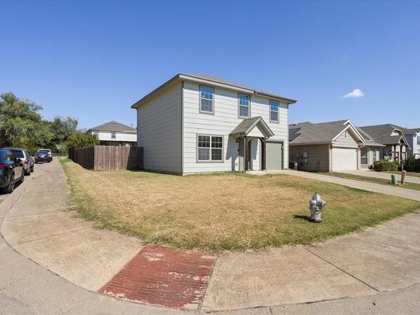 1501  Sierra Estate Trail , Fort Worth Texas 76119