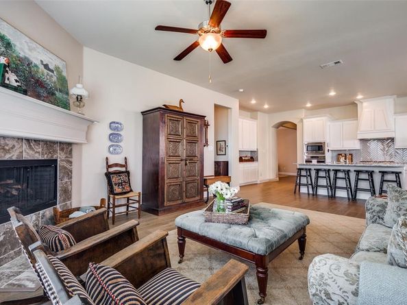 2706  Point Vista Drive , Lewisville Texas 75067