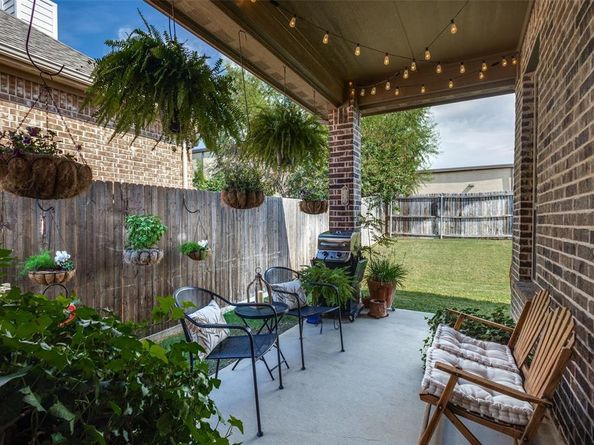 2706  Point Vista Drive , Lewisville Texas 75067