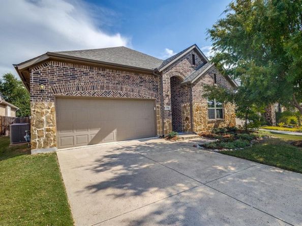 2706  Point Vista Drive , Lewisville Texas 75067