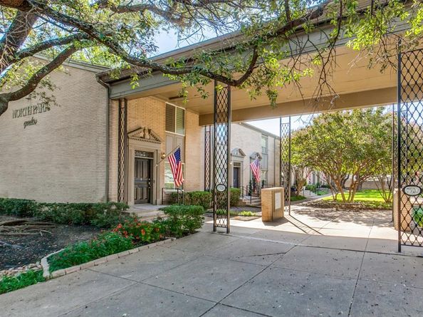 7526 W Northwest Highway  2, Dallas Texas 75225