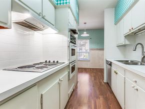 7526 W Northwest Highway  2, Dallas Texas 75225