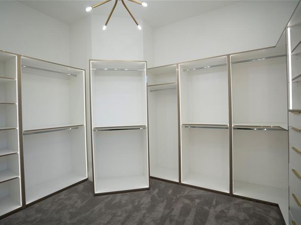 3542  Regent Drive , Dallas Texas 75229