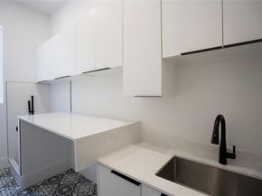 3542  Regent Drive , Dallas Texas 75229