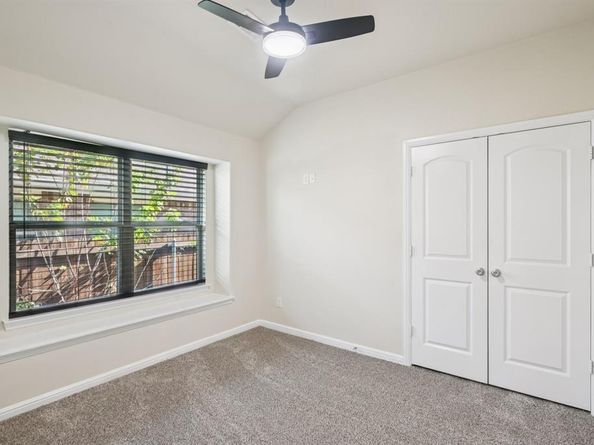 10433  Unity Drive , Fort Worth Texas 76108