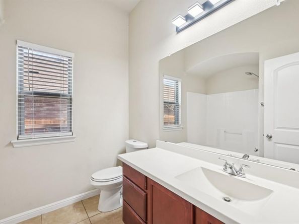 10433  Unity Drive , Fort Worth Texas 76108