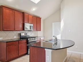 10433  Unity Drive , Fort Worth Texas 76108