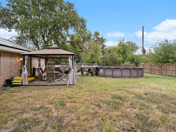 7428  Overhill Road , Fort Worth Texas 76116