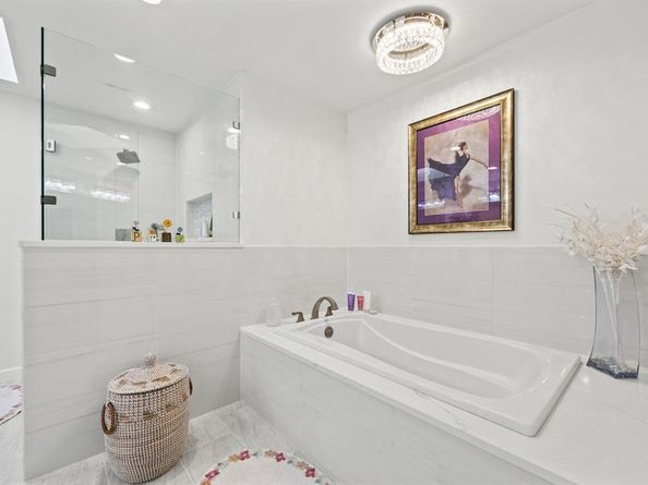 3806  Shady Hill Drive , Dallas Texas 75229