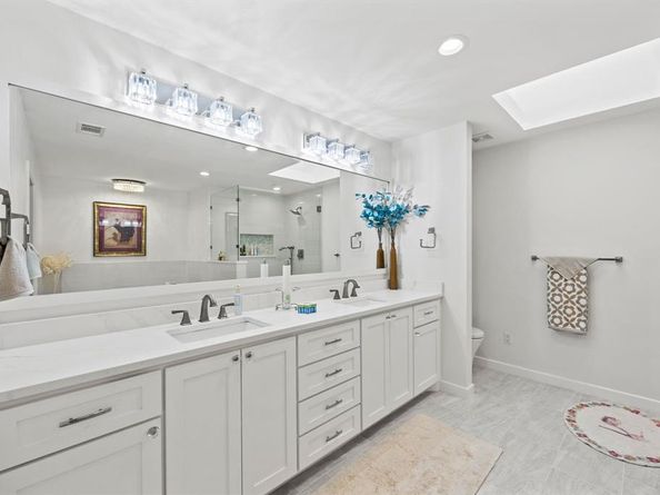 3806  Shady Hill Drive , Dallas Texas 75229