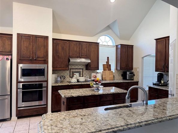 8100  Whippoorwill Drive , McKinney Texas 75072