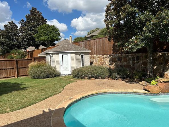8100  Whippoorwill Drive , McKinney Texas 75072