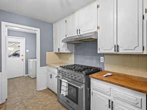 6903  Woodhill Road , Dallas Texas 75217