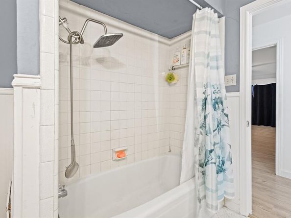 6903  Woodhill Road , Dallas Texas 75217