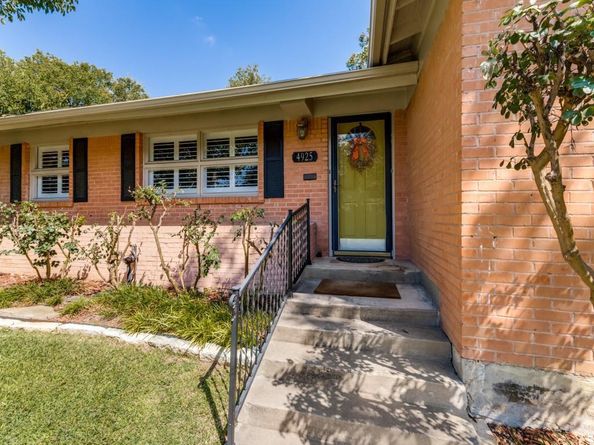 4925  Stadium Drive , Fort Worth Texas 76133