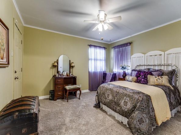 4925  Stadium Drive , Fort Worth Texas 76133