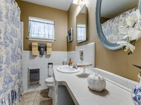 4925  Stadium Drive , Fort Worth Texas 76133
