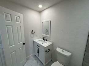 2432  Jonesboro Avenue , Dallas Texas 75228