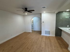 2432  Jonesboro Avenue , Dallas Texas 75228