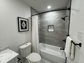 2432  Jonesboro Avenue , Dallas Texas 75228