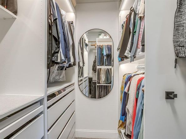 1003  Hurricane Creek Trail , Arlington Texas 76005