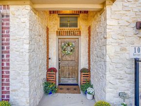 1003  Hurricane Creek Trail , Arlington Texas 76005