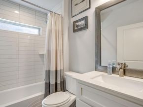 1003  Hurricane Creek Trail , Arlington Texas 76005