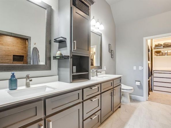 1003  Hurricane Creek Trail , Arlington Texas 76005