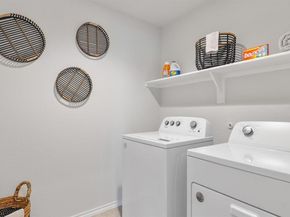 1712  GILLENS Avenue , Fort Worth Texas 76140