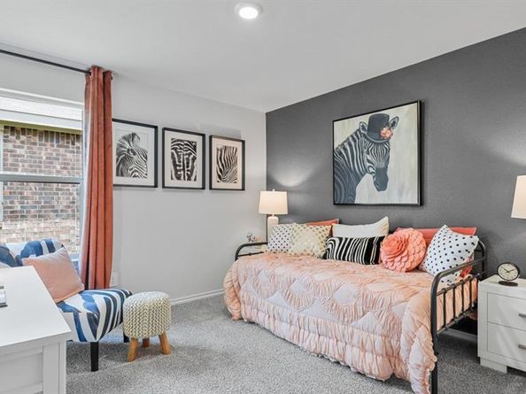 1712  GILLENS Avenue , Fort Worth Texas 76140