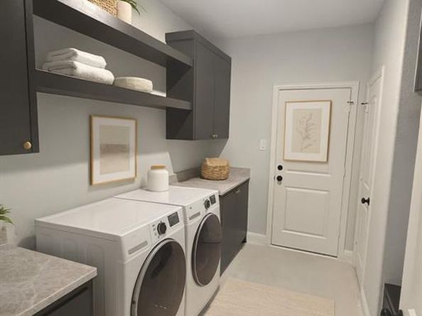 1402  Strickland Street , Dallas Texas 75216