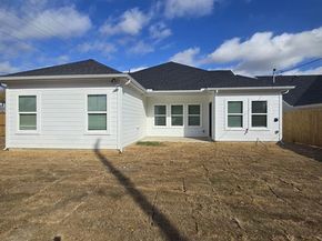 1402  Strickland Street , Dallas Texas 75216